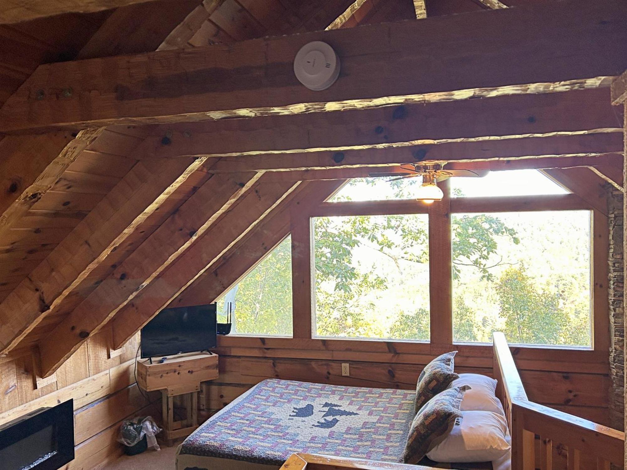Love Shack Pigeon Forge Ngoại thất bức ảnh