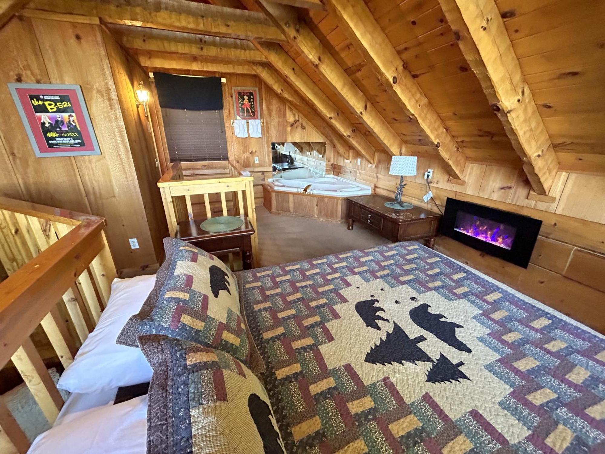 Love Shack Pigeon Forge Ngoại thất bức ảnh