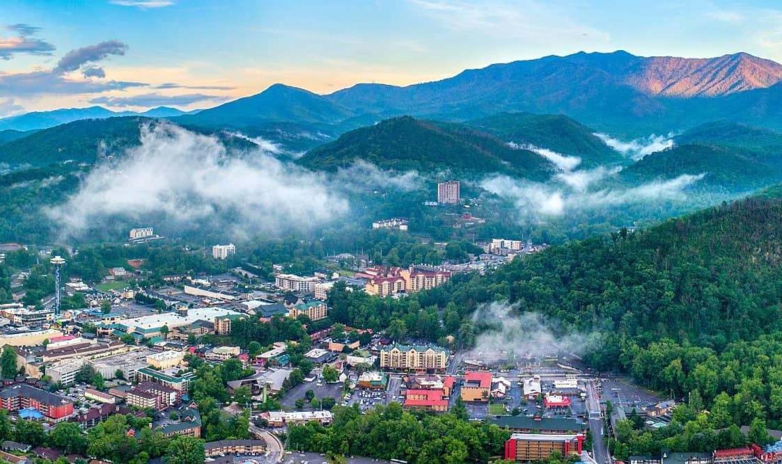 Love Shack Pigeon Forge Ngoại thất bức ảnh
